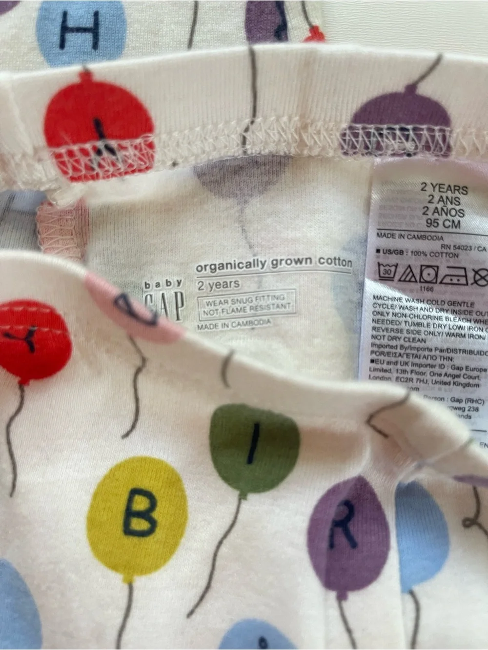 GAP VGUC Colorful Organic Cotton Happy Birthday Balloon Print Pajama Set